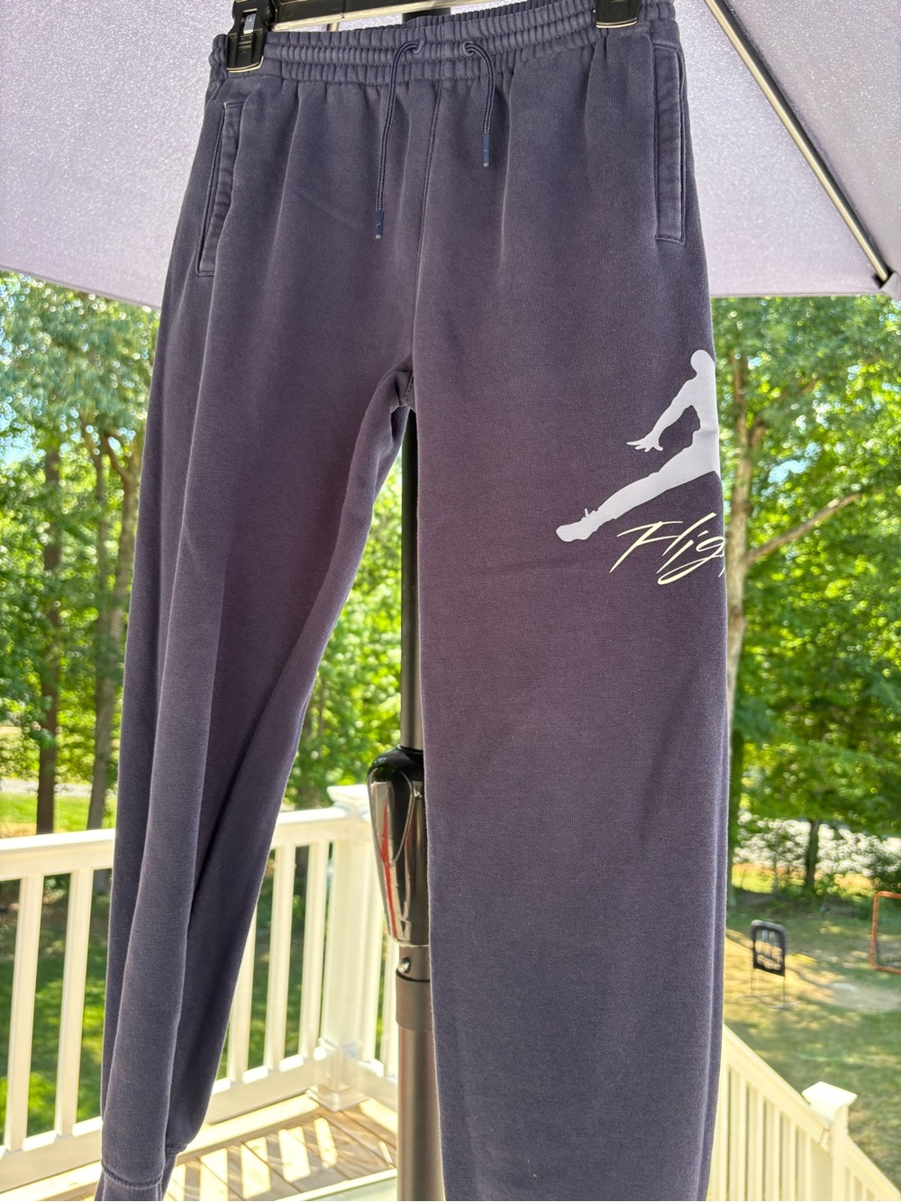 Jordan Boy’s Joggers in Navy with White Jumpman